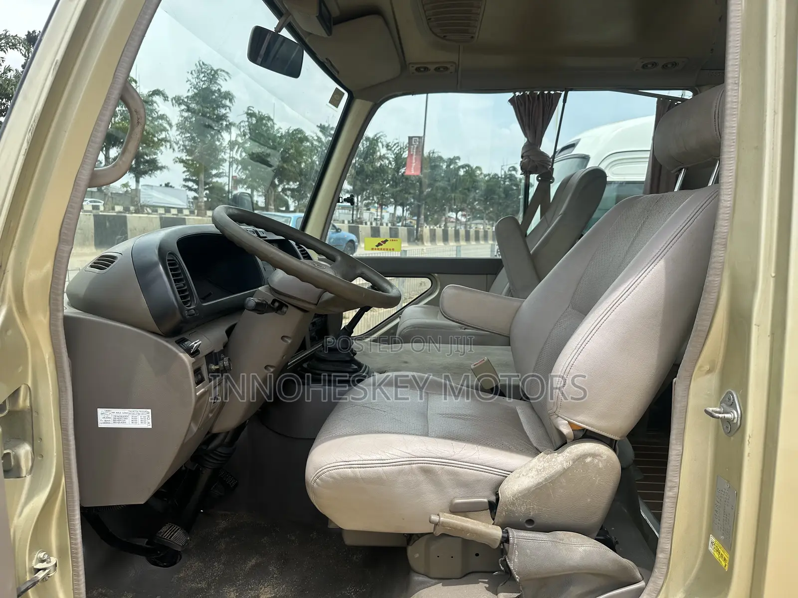 Toyota Coaster 2015 Green