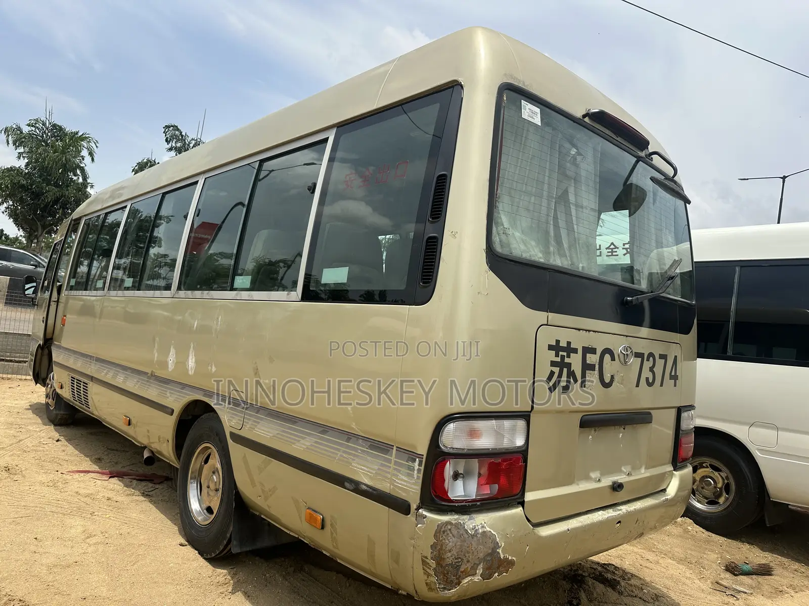 Toyota Coaster 2015 Green