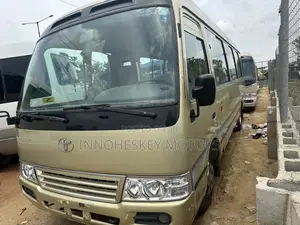 Toyota Coaster 2015 Green