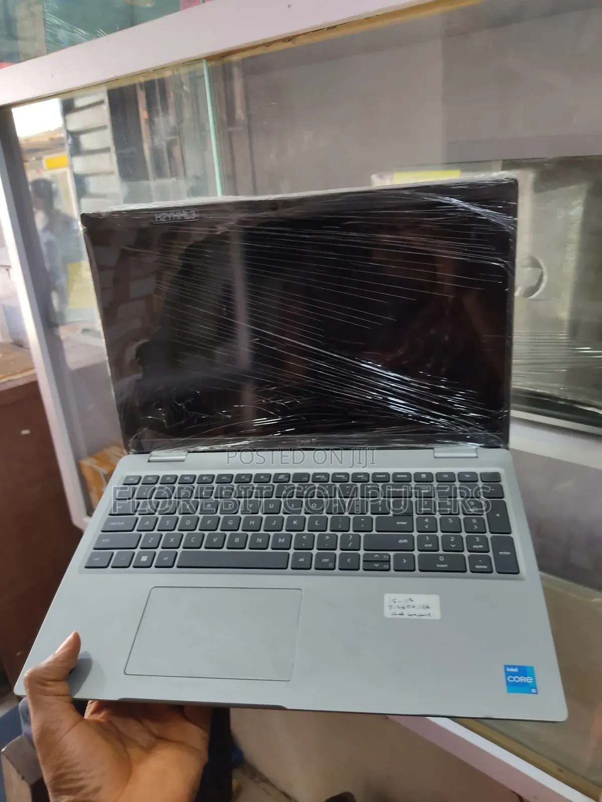 Laptop Dell Precision 3561 16GB Intel Core I5 SSD 512GB