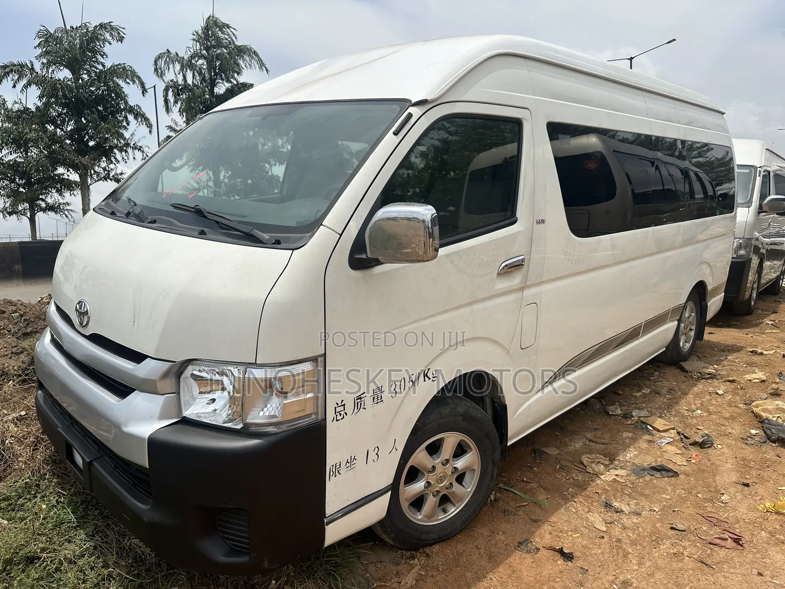 Toyota HiAce 2018 White