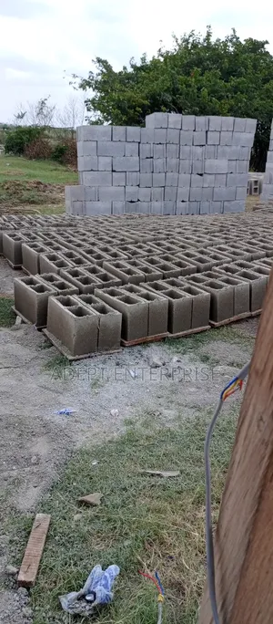 Vibrated Blocks