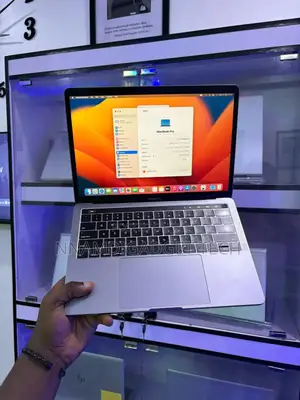 Laptop Apple MacBook Pro 2019 16GB Intel Core I7 SSD 256GB