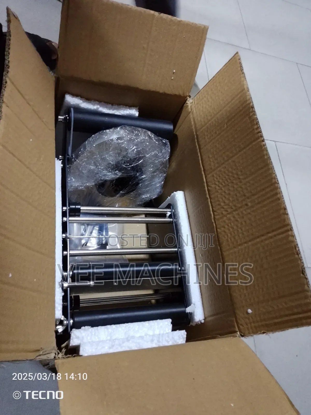 Manual Round Bottle Labelling Machine