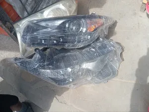 Toyota Corolla Im 2018 Headlight Set