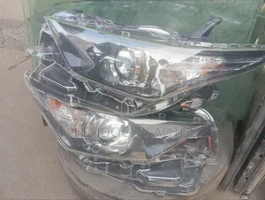Toyota Corolla Im Europe 2018 Headlight Set