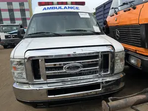 Ford E350 2008 White