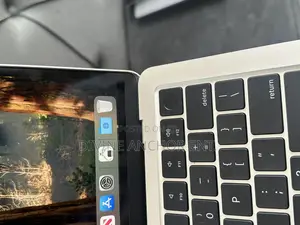 Laptop Apple MacBook Air 2022 M2 16GB Apple M2 SSD 256GB