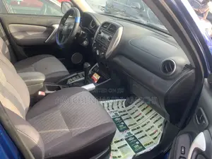 Toyota RAV4 2.0 4x4 Sol 2005 Blue