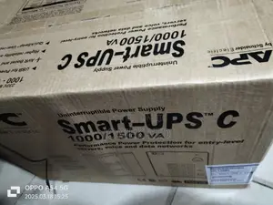 Apc Smart-Ups ,1500va Rater Power, LCD 230v Input Output