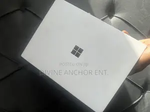 New Microsoft Surface Laptop 16GB Qualcomm Snapdragon X Plus SSD 256GB