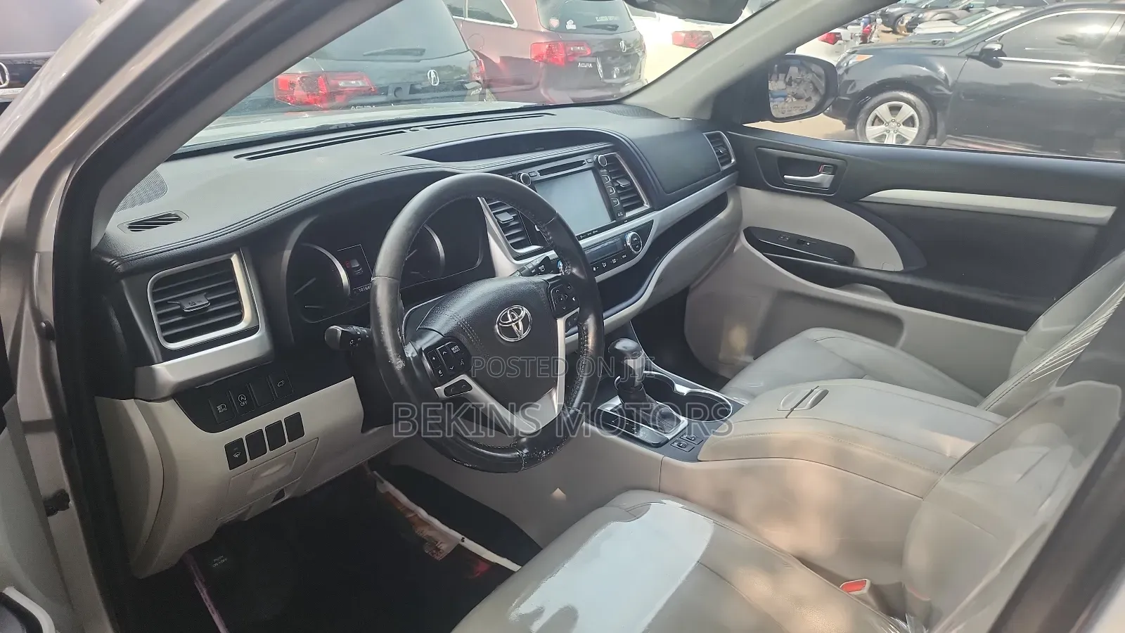 Toyota Highlander 2015 Silver