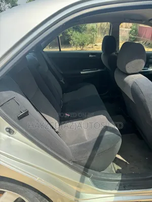 Toyota Camry 2004 Silver