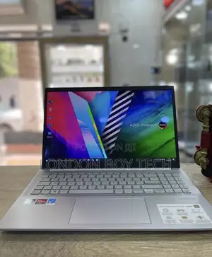 Photo - Laptop Asus VivoBook 15 X510UQ 24GB Intel Core Ultra 9 SSD 2T