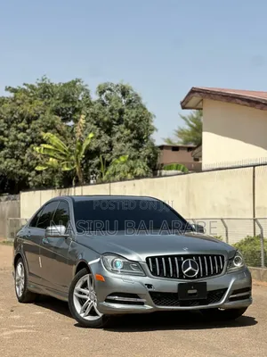 Mercedes-Benz C300 2012 Silver
