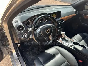 Mercedes-Benz C300 2012 Silver