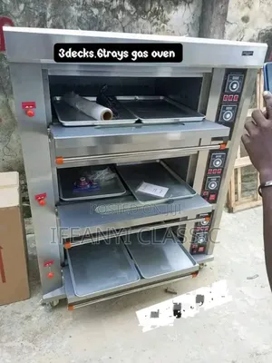 3 Deck 6 Tray Gas Oven