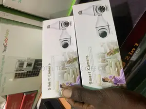 V380pro Smart Wi-Fi Bulb Camera With Auto-Tracking