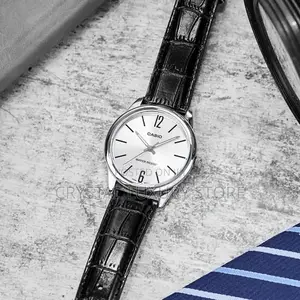 Authentic Quality Luxury Casio Genuine Leather Wristwatch