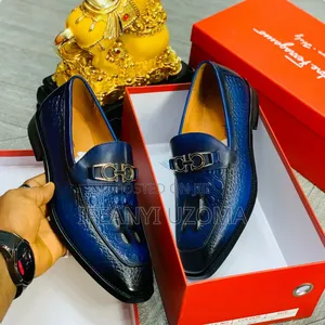 Classic Leather Blue and Black Shoe