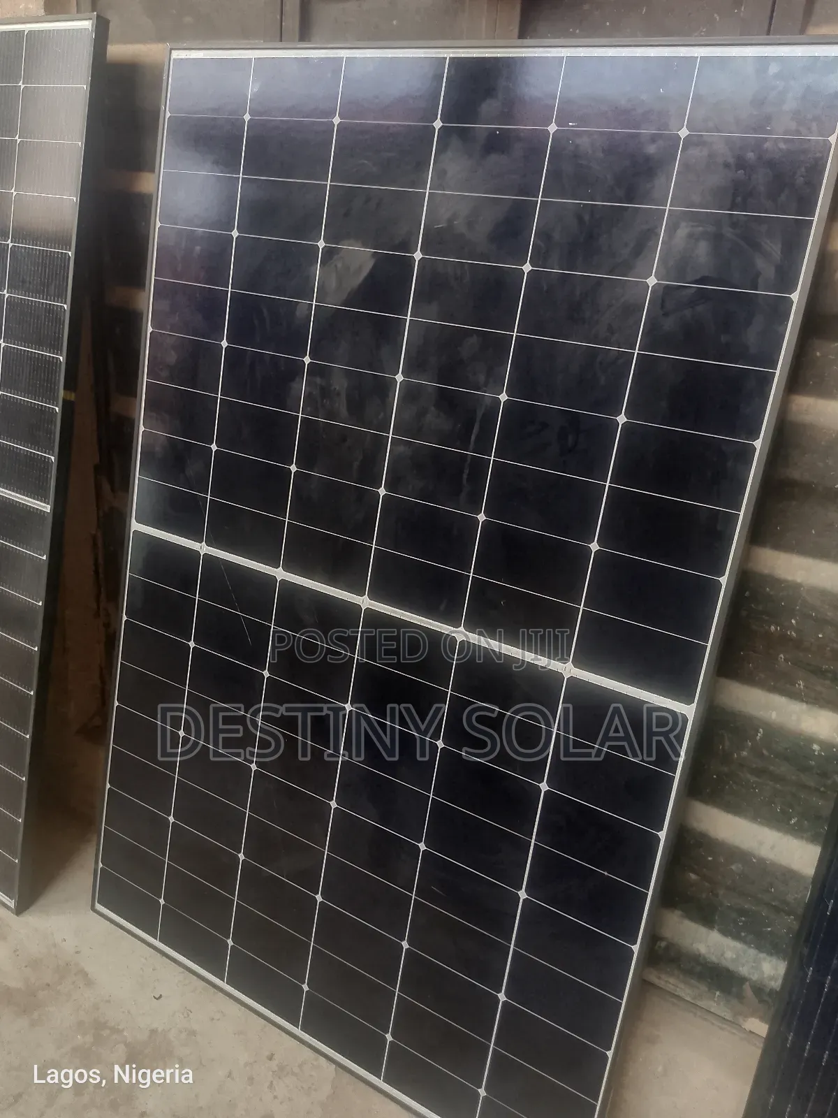 450watts Solar Panel Canadian Mono Is Much Available