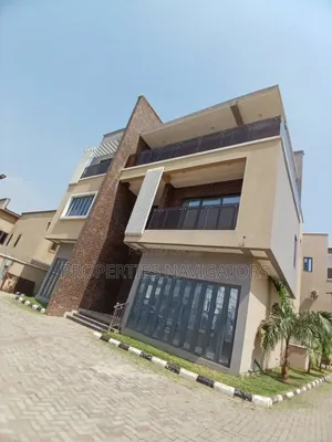 4bdrm Duplex in Asokoro for sale