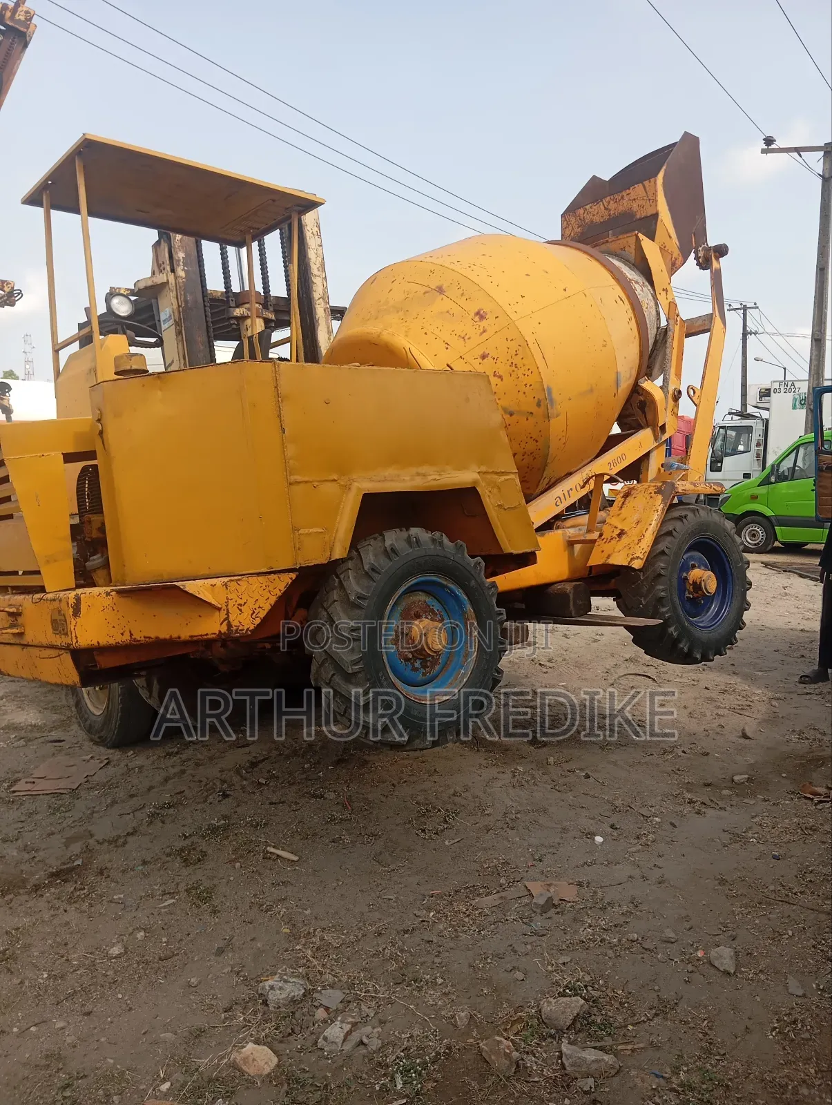 Self Loader Concrete Mixer for Sale