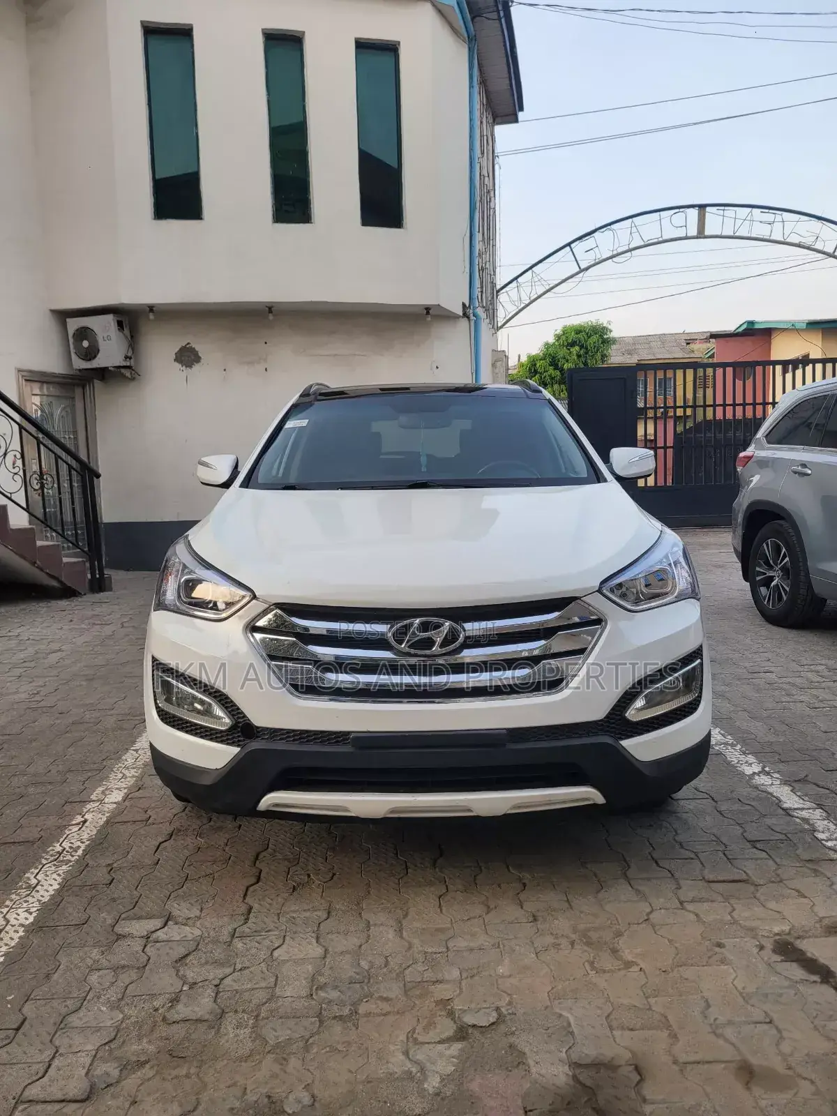 Hyundai Santa Fe 2015 White
