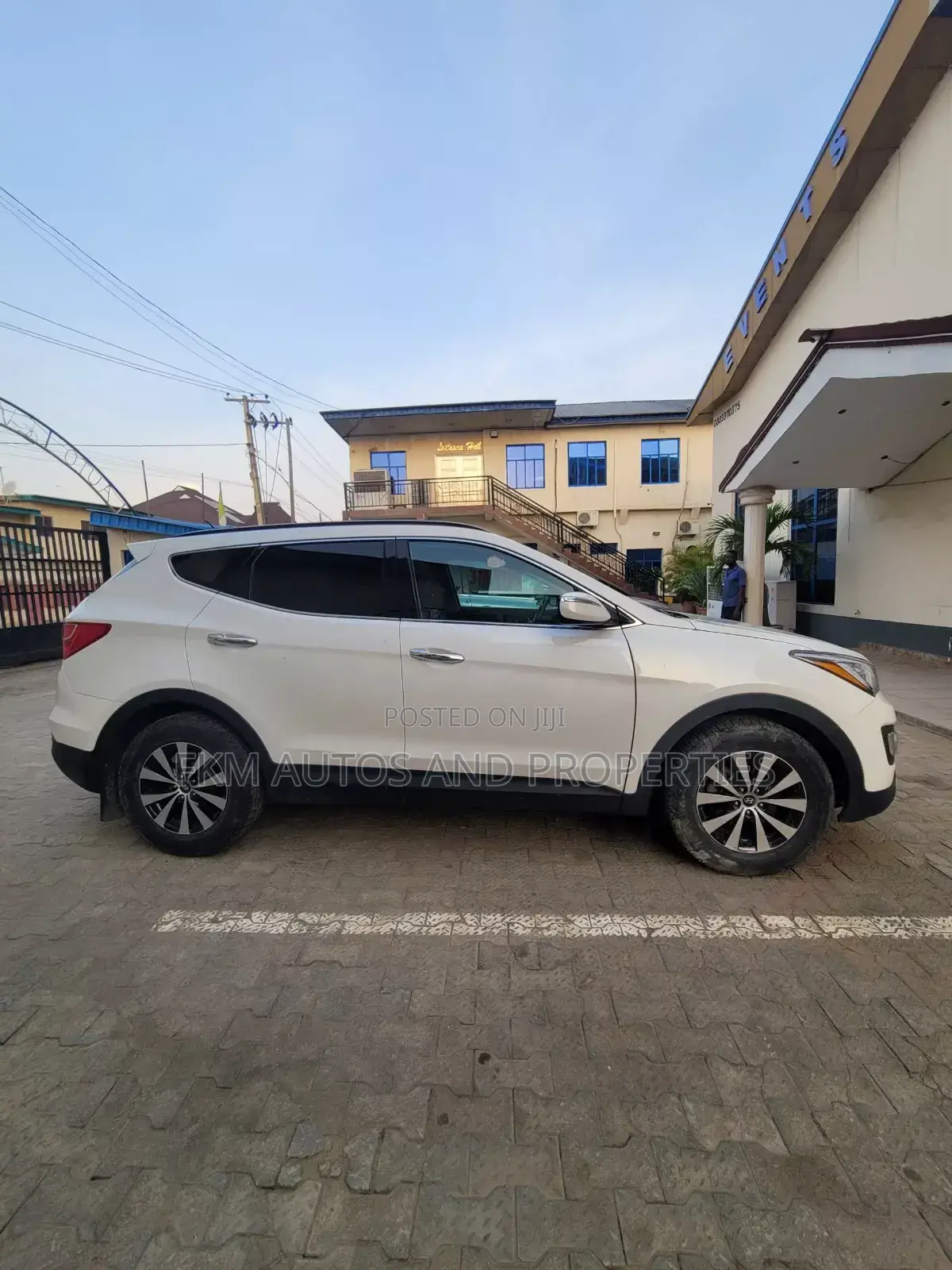 Hyundai Santa Fe 2015 White