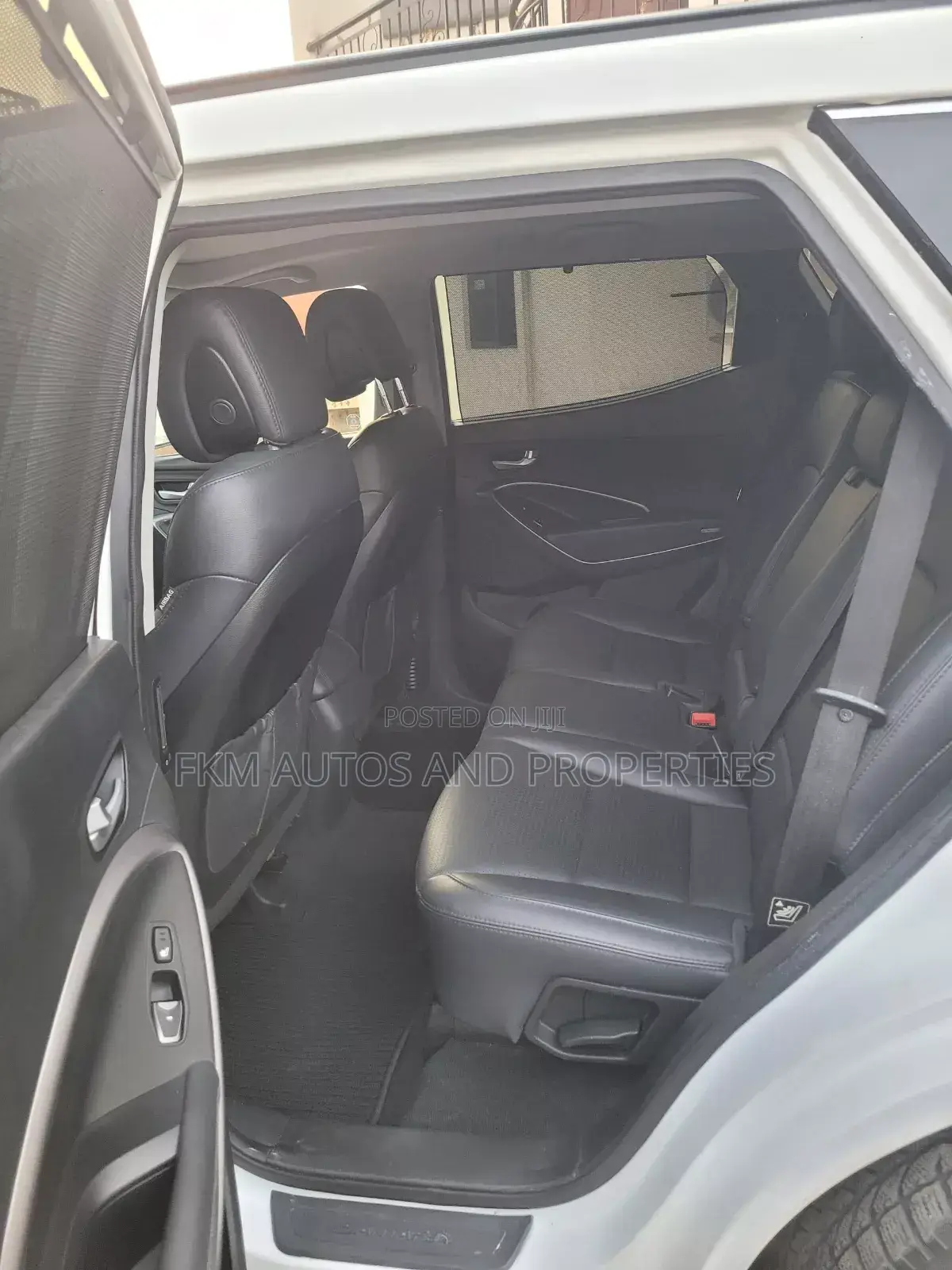 Hyundai Santa Fe 2015 White