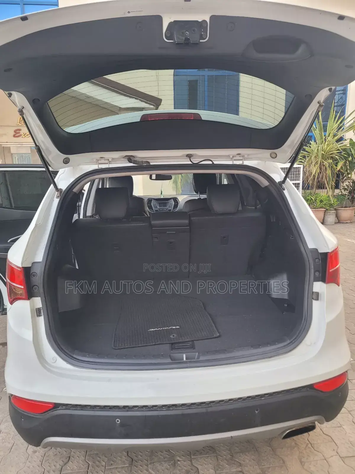 Hyundai Santa Fe 2015 White