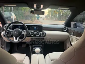 Mercedes-Benz CLA-Class CLA 250 Sedan 2020 Silver