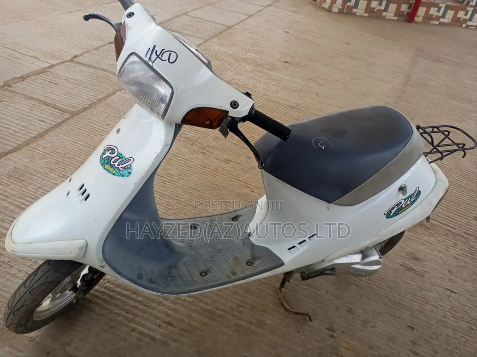 Honda 2004 White