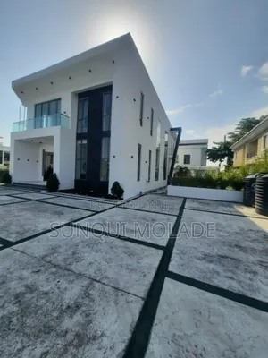 6bdrm Duplex in Pinnock Beach Estate, Osapa london for sale