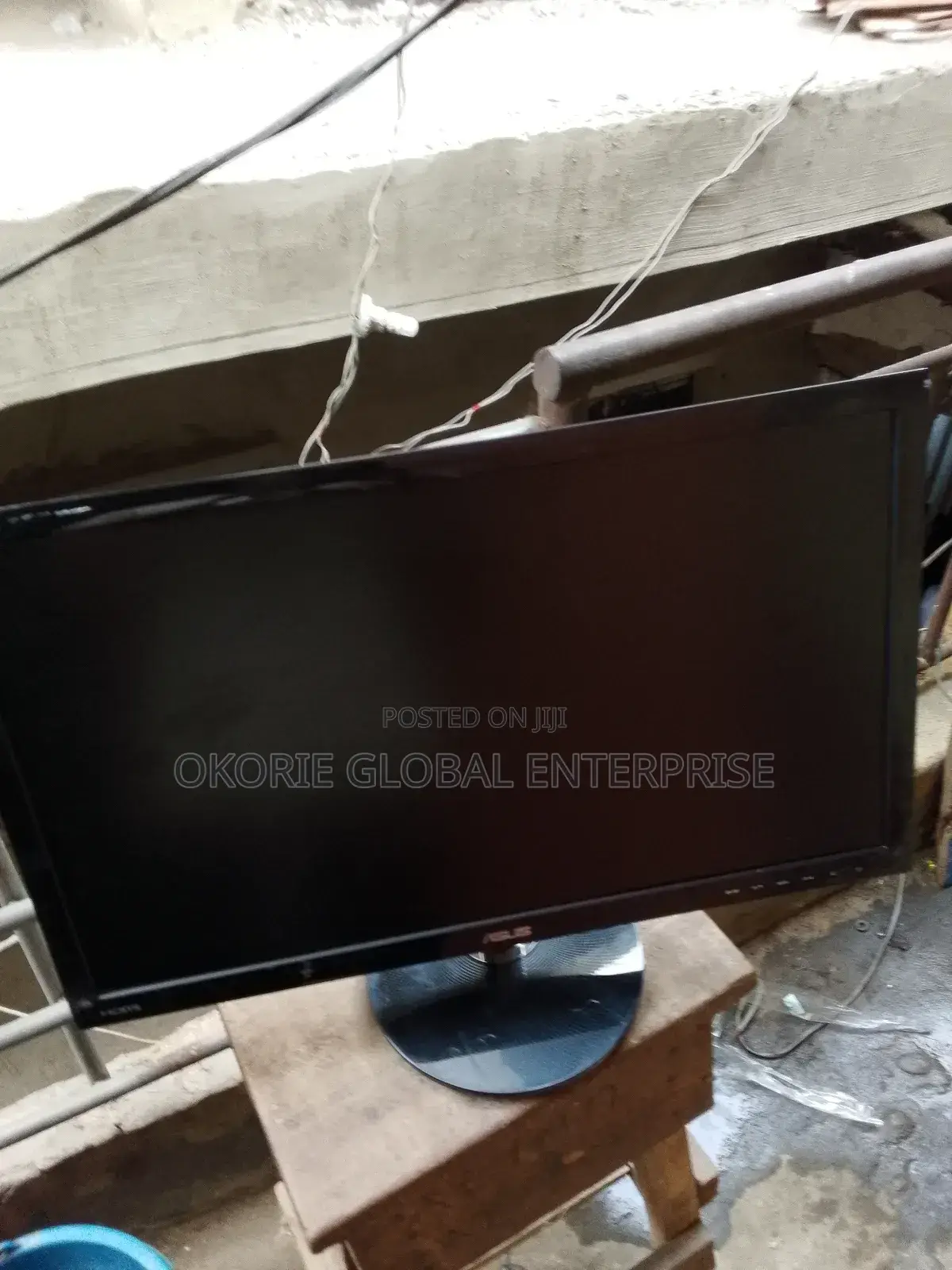 Working Perfectly Asus Monitor