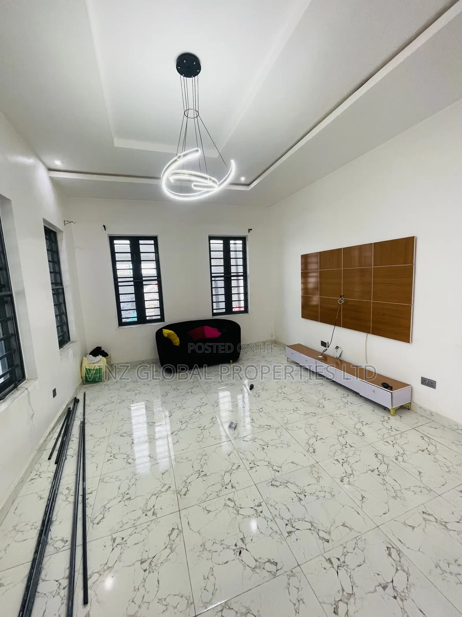 4bdrm Duplex in Lekki Phase 2 for rent
