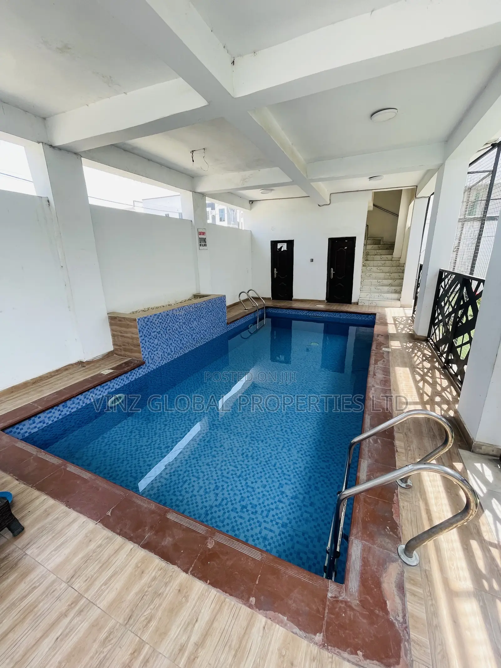 4bdrm Duplex in Lekki Phase 2 for rent