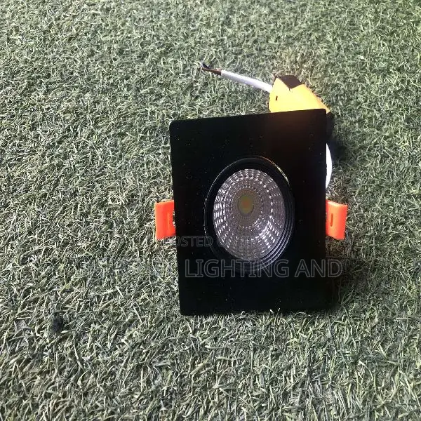 7w Single Square Recess Spotlight Pop Fitting