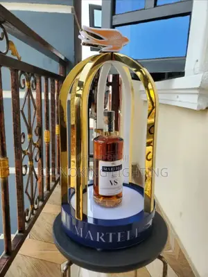 Martel Drink Presenter