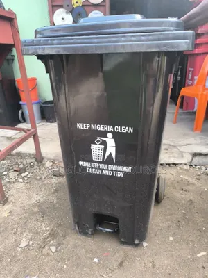 Waste Bin With Foot Pedal (240l)