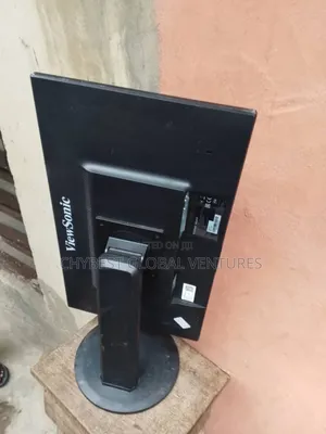24 Inches Viewsonic Monitor