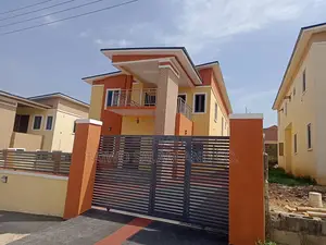 Photo - 4bdrm Duplex in Jericho for sale