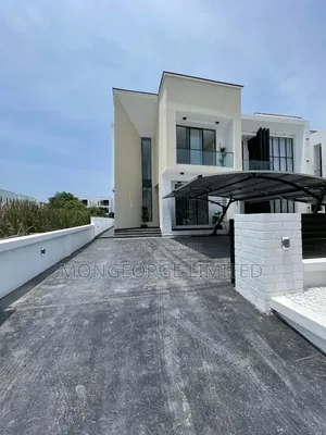 5bdrm Duplex in Ikota for sale