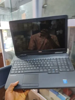 Laptop Dell Latitude E5540 8GB Intel Core I5 SSD 256GB