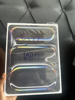 New Apple iPad Pro 13 (2024) 512 GB Black