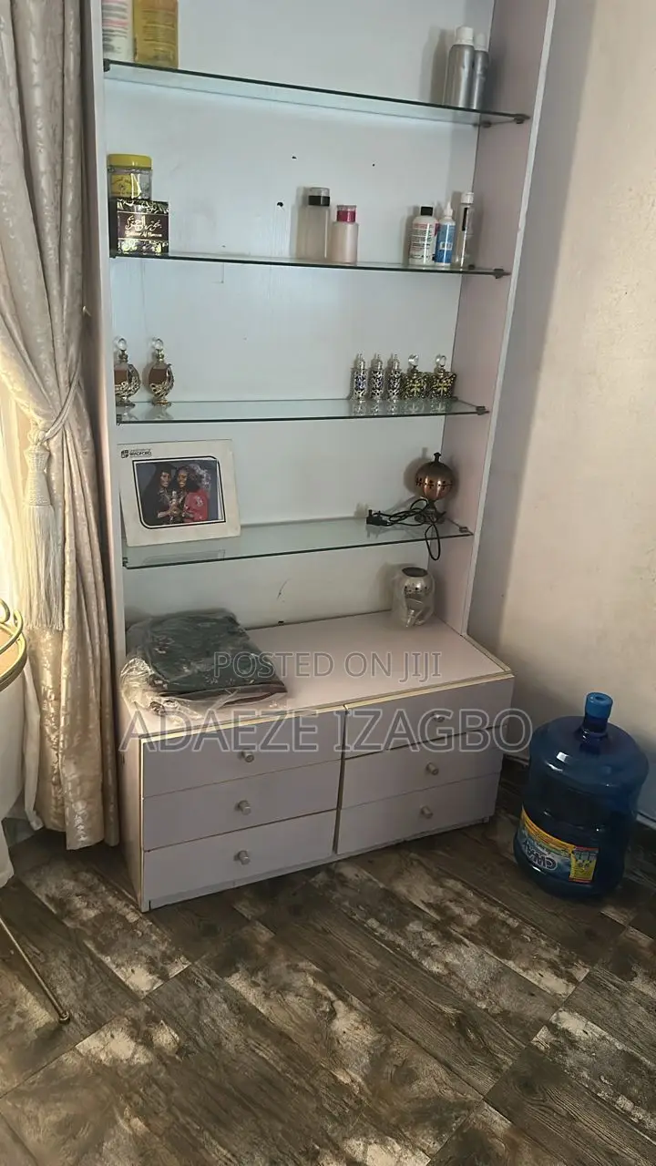 Reception Table