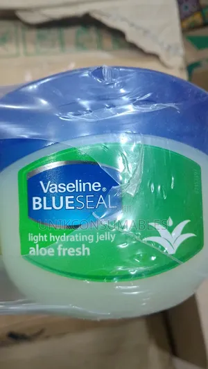 Photo - Vaseline® Blue Seal Aloe Fresh Petroleum Jelly 250ml