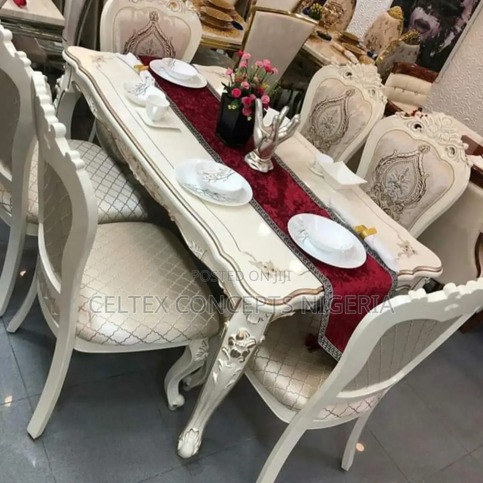 Royal Dining 6 Seater