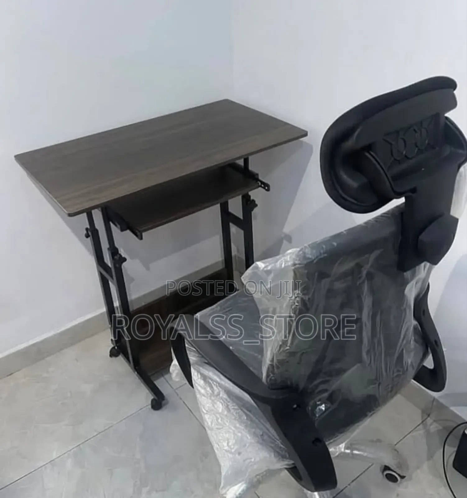 Biggest Size Adjustable Laptop Table (80cm)