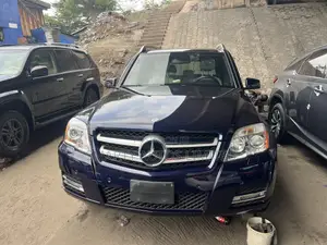 Mercedes-Benz GLK-Class 2011 Blue